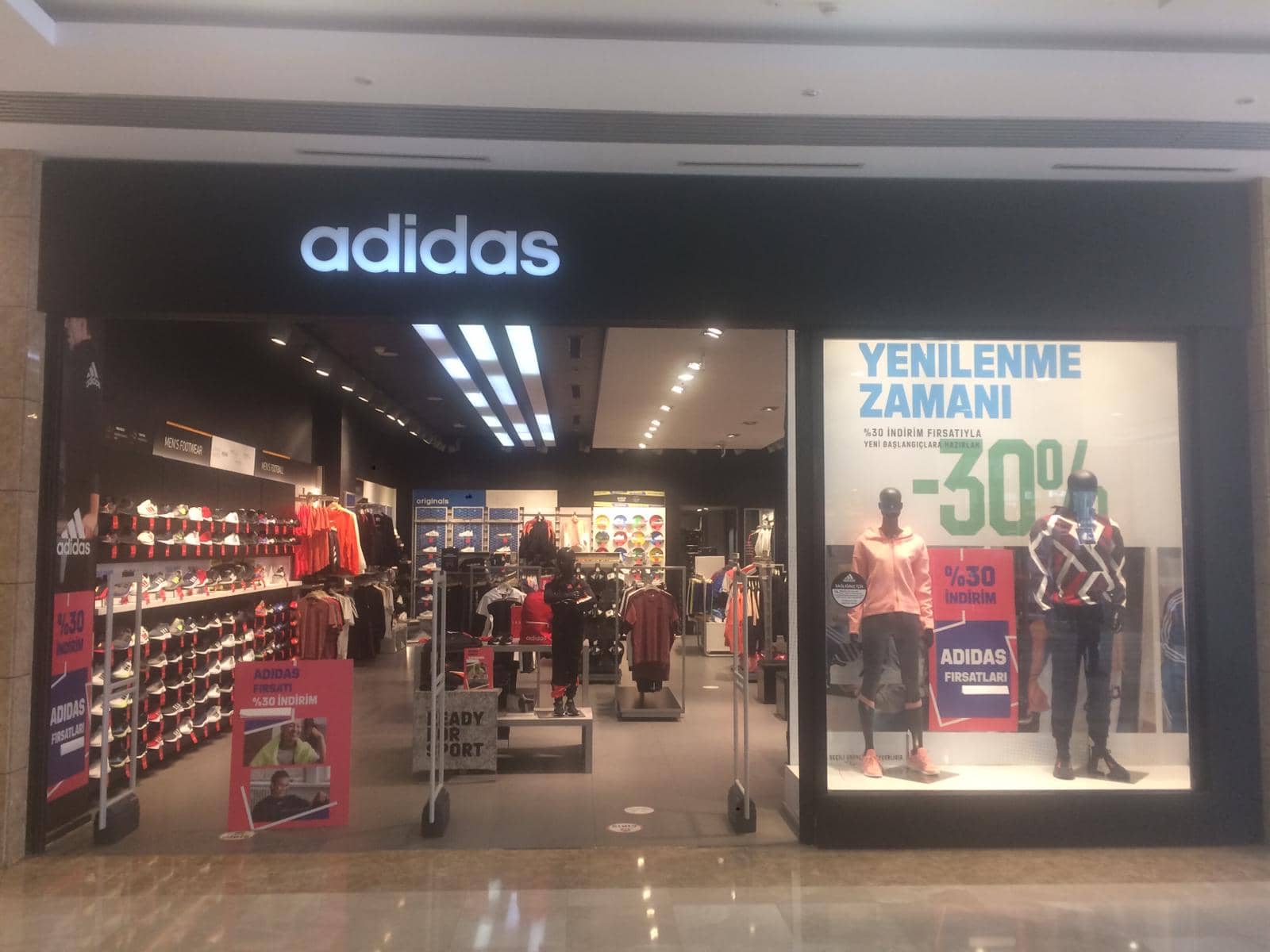 Adidas Osmaniye mağazası