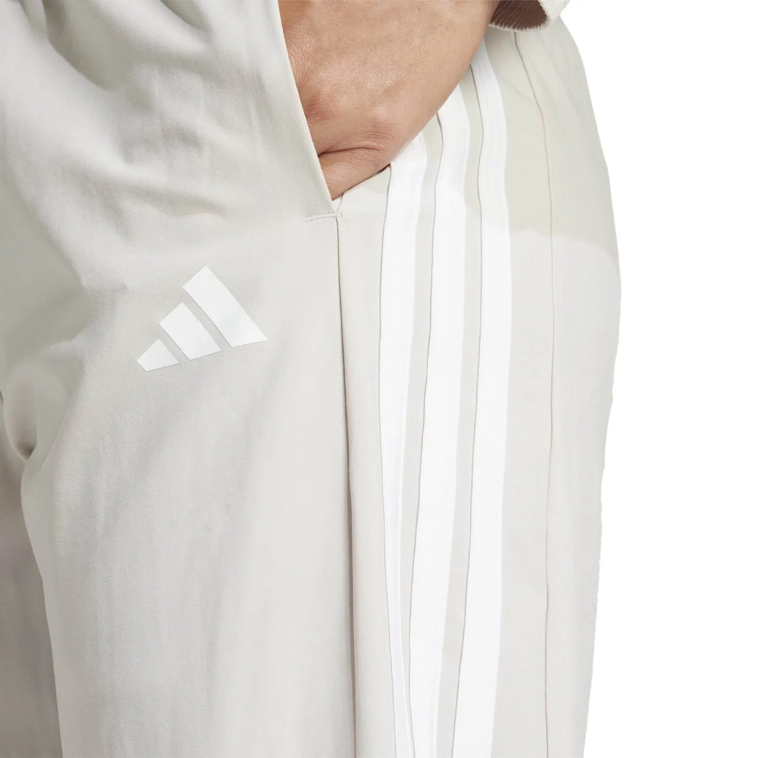 adidas Kadın Train Essentials 3 Şeritli Eşofman Altı JD6522 - Görsel 6