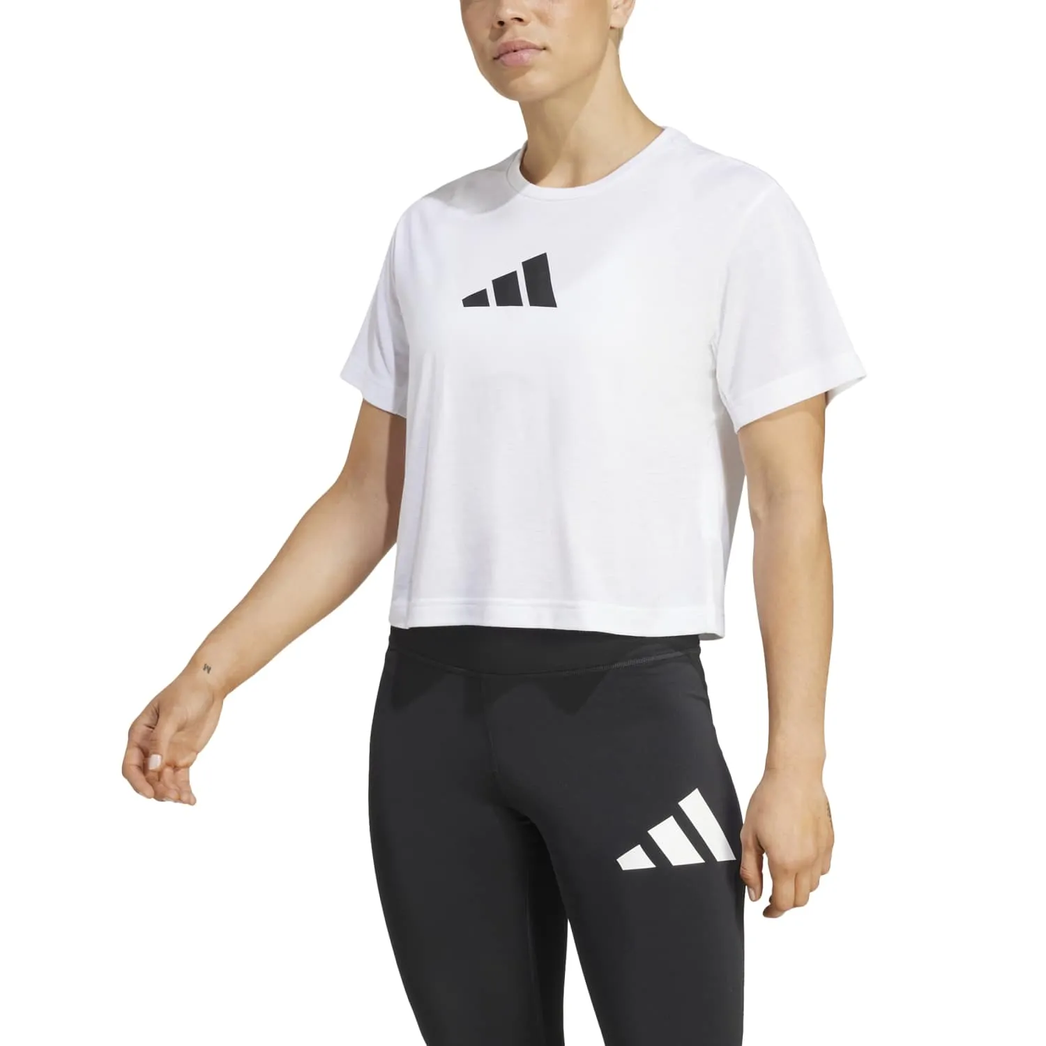 adidas Kadın Tişört WE Bl TEE JG8615 - Görsel 2