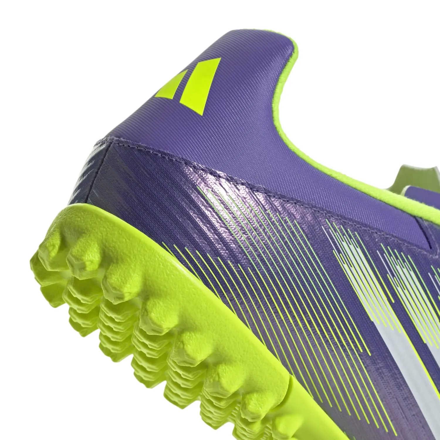 adidas Erkek Futbol Ayakkabısı F50 CLUB TFJI0026 - Görsel 3