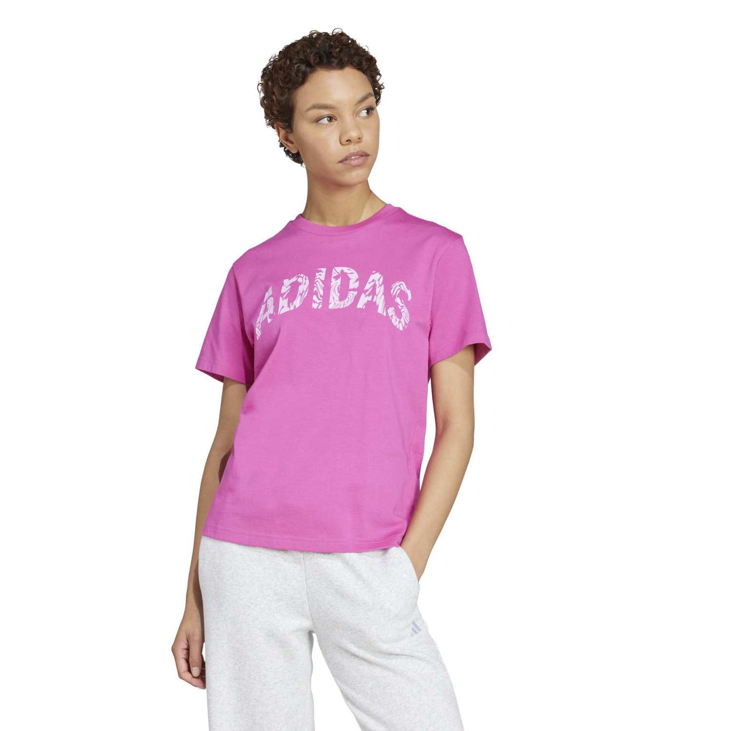 adidas Kadın Kamuflaj Desenli Uzun Kollu Tişört JN9104