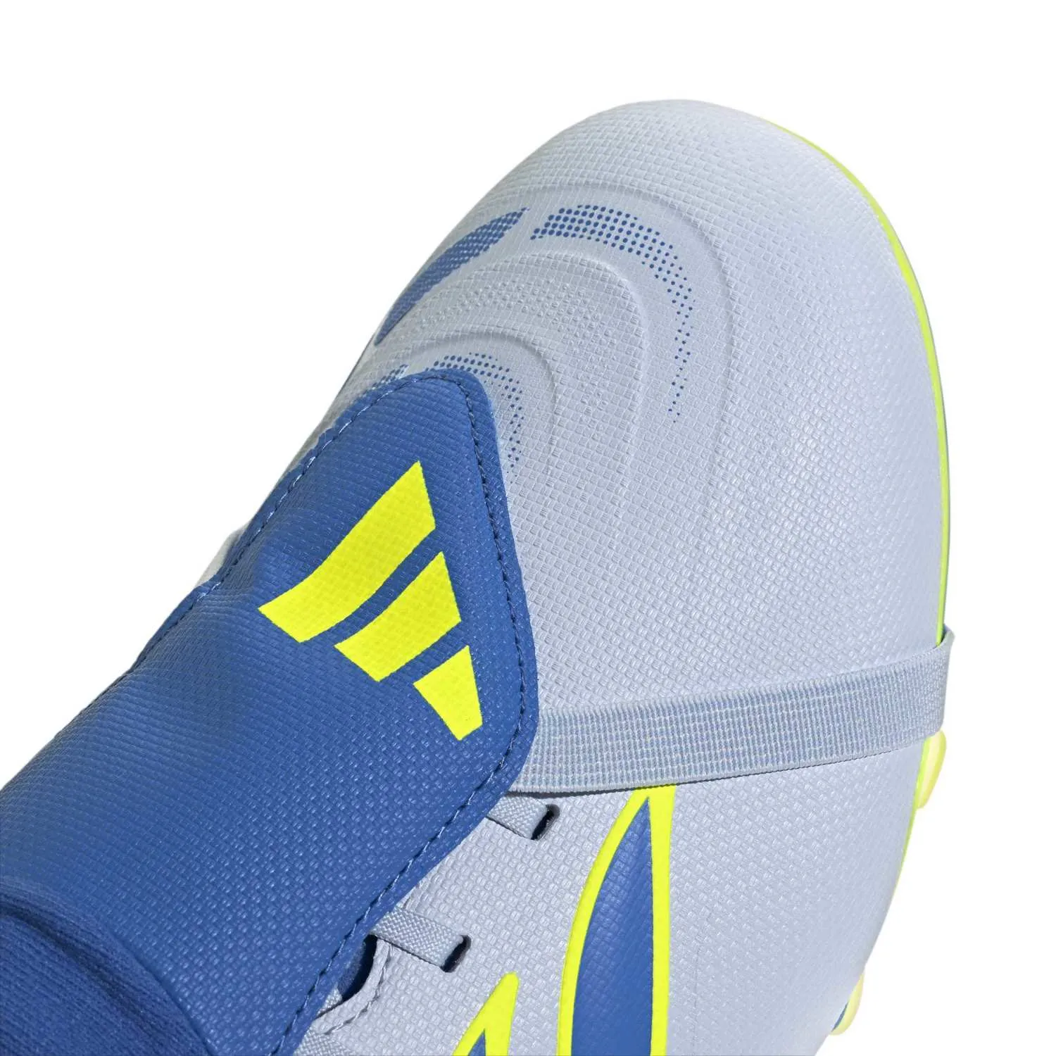 adidas Erkek Predator Club Krampon JS0347 - Görsel 3