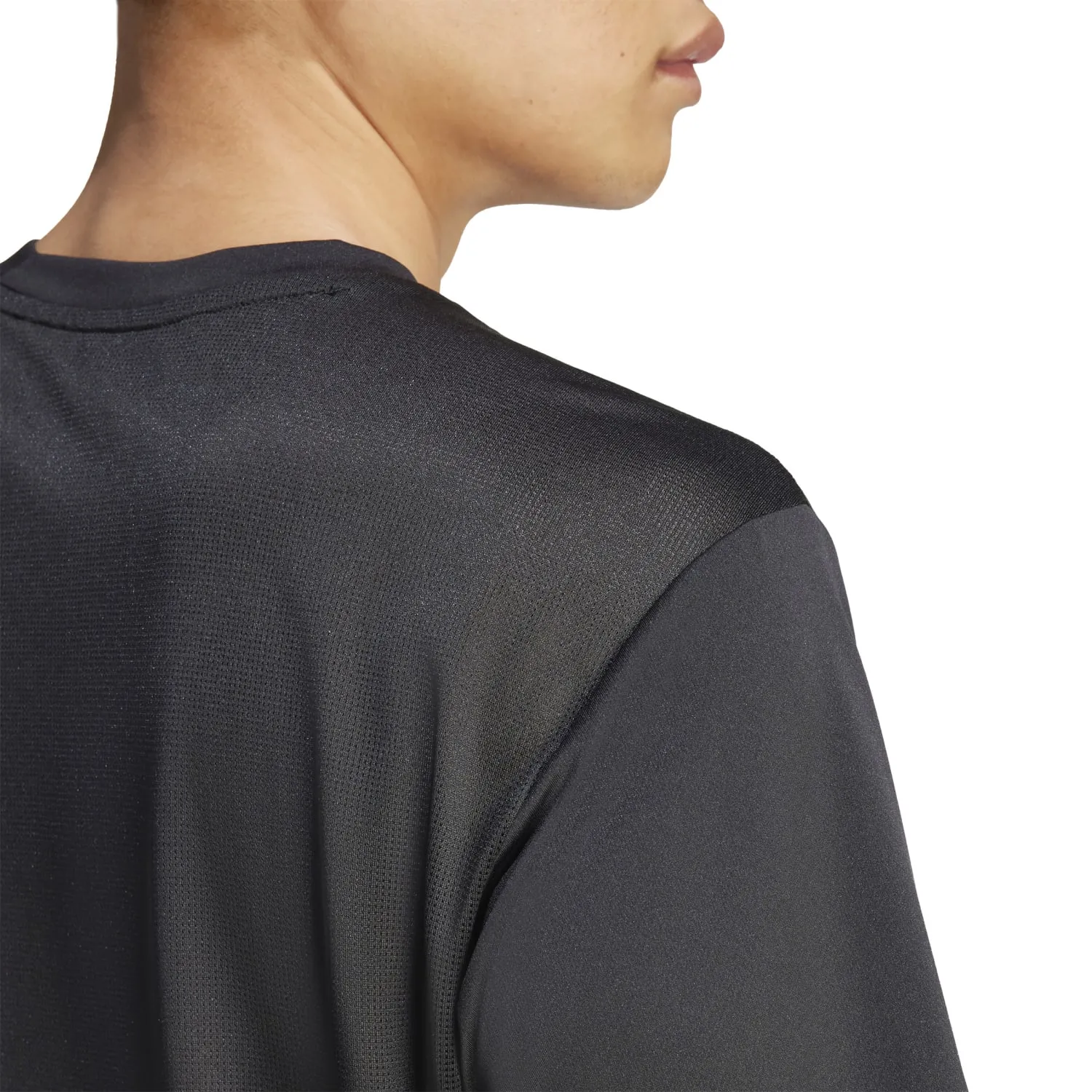 Adidas Erkek Tech Apparel  Kısa Kollu Tişört JZ8488 - Görsel 6