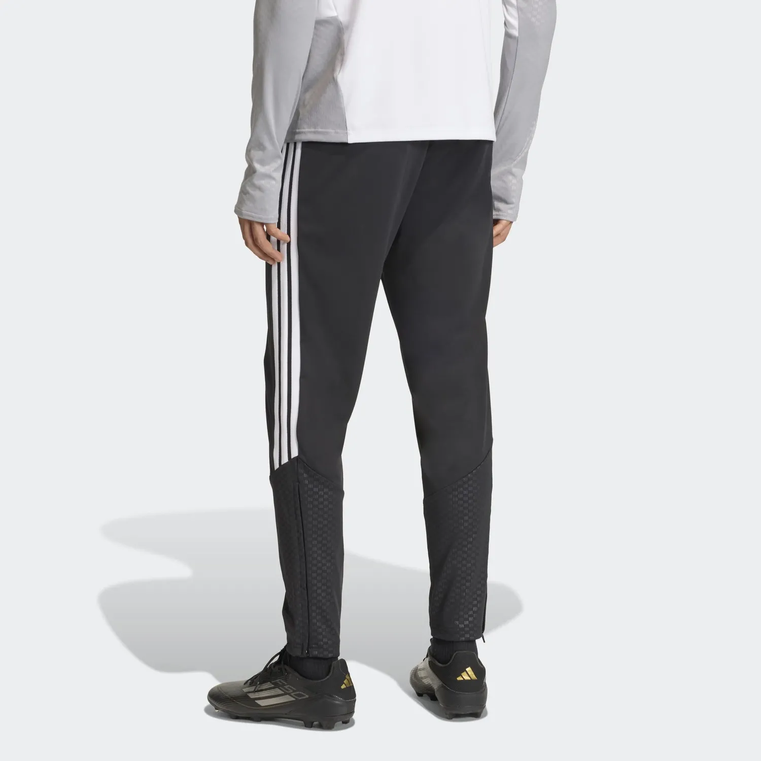 adidas Erkek Tıro26 Competıtıon Training Eşofman Altı KA5119 - Görsel 3