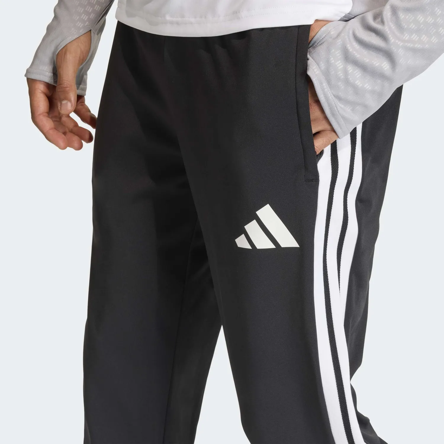 adidas Erkek Tıro26 Competıtıon Training Eşofman Altı KA5119 - Görsel 5