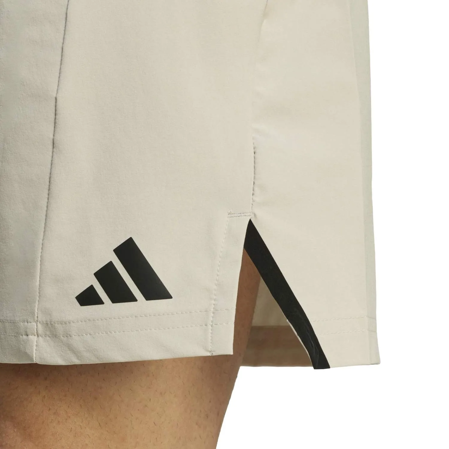 adidas Erkek D4T Bej Antrenman Şortu KA7283 - Görsel 3