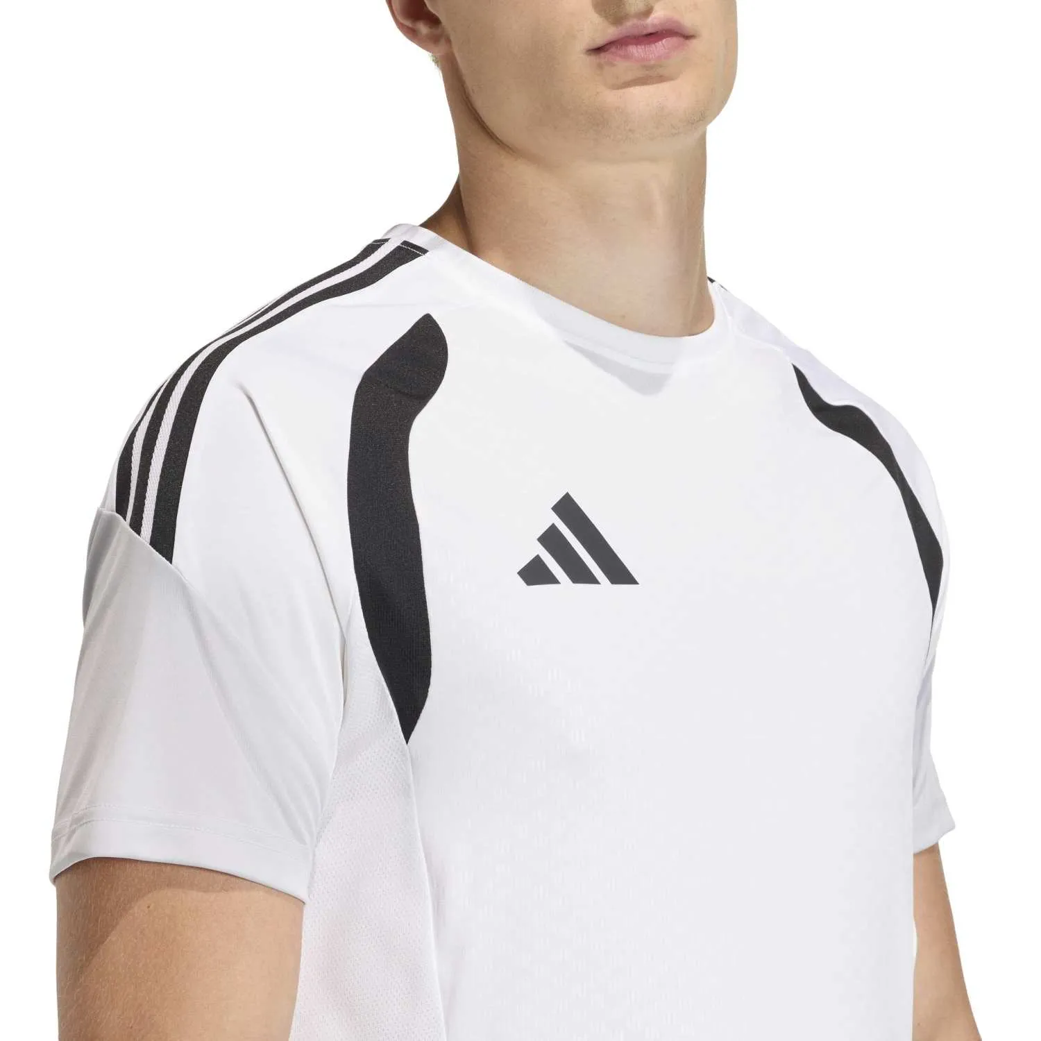 adidas Erkek Tiro 26 Competition Training Tişört KA7583 - Görsel 3