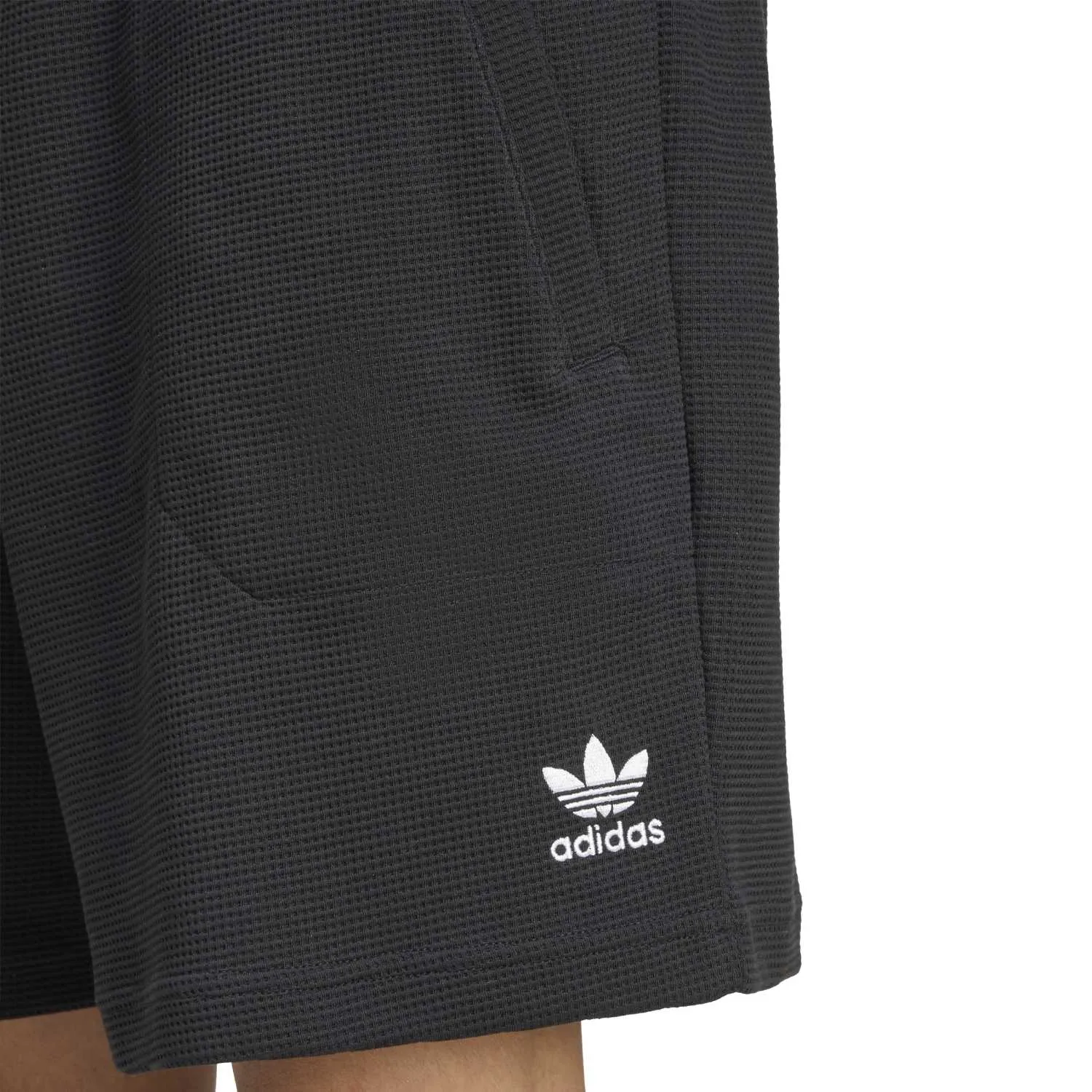 adidas Erkek Essential Trefoil Waffle Siyah Şort KA7764 - Görsel 3