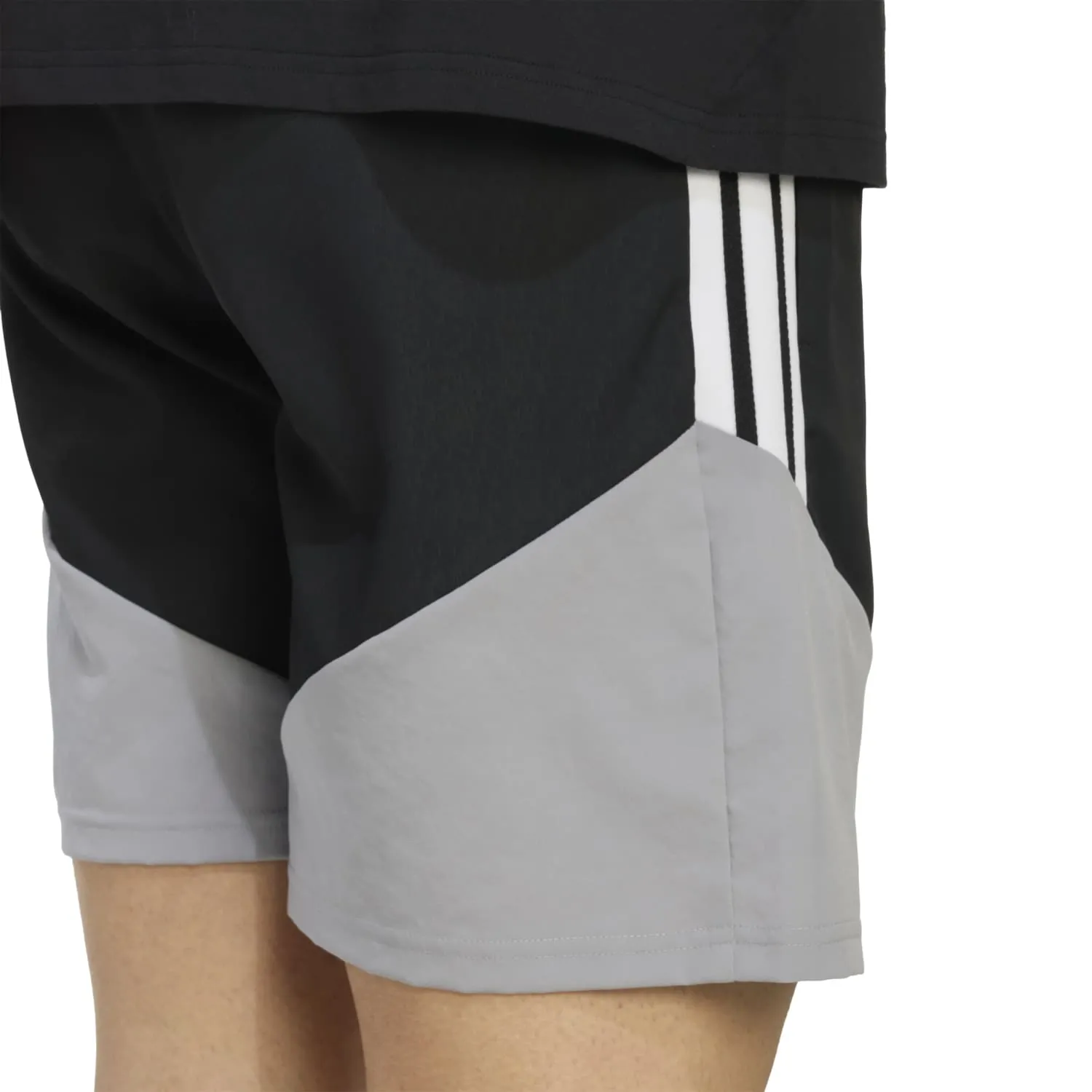 adidas Erkek Tıro26 Şort KB0177 - Görsel 3