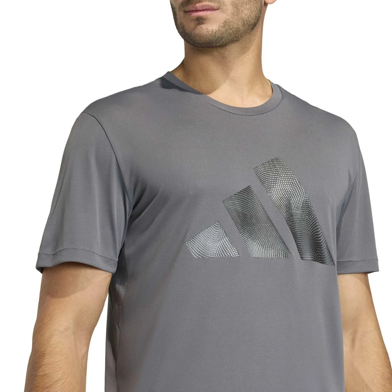 adidas Erkek Essentials Gri Brand Love  Tiişört KC4275 - Görsel 4