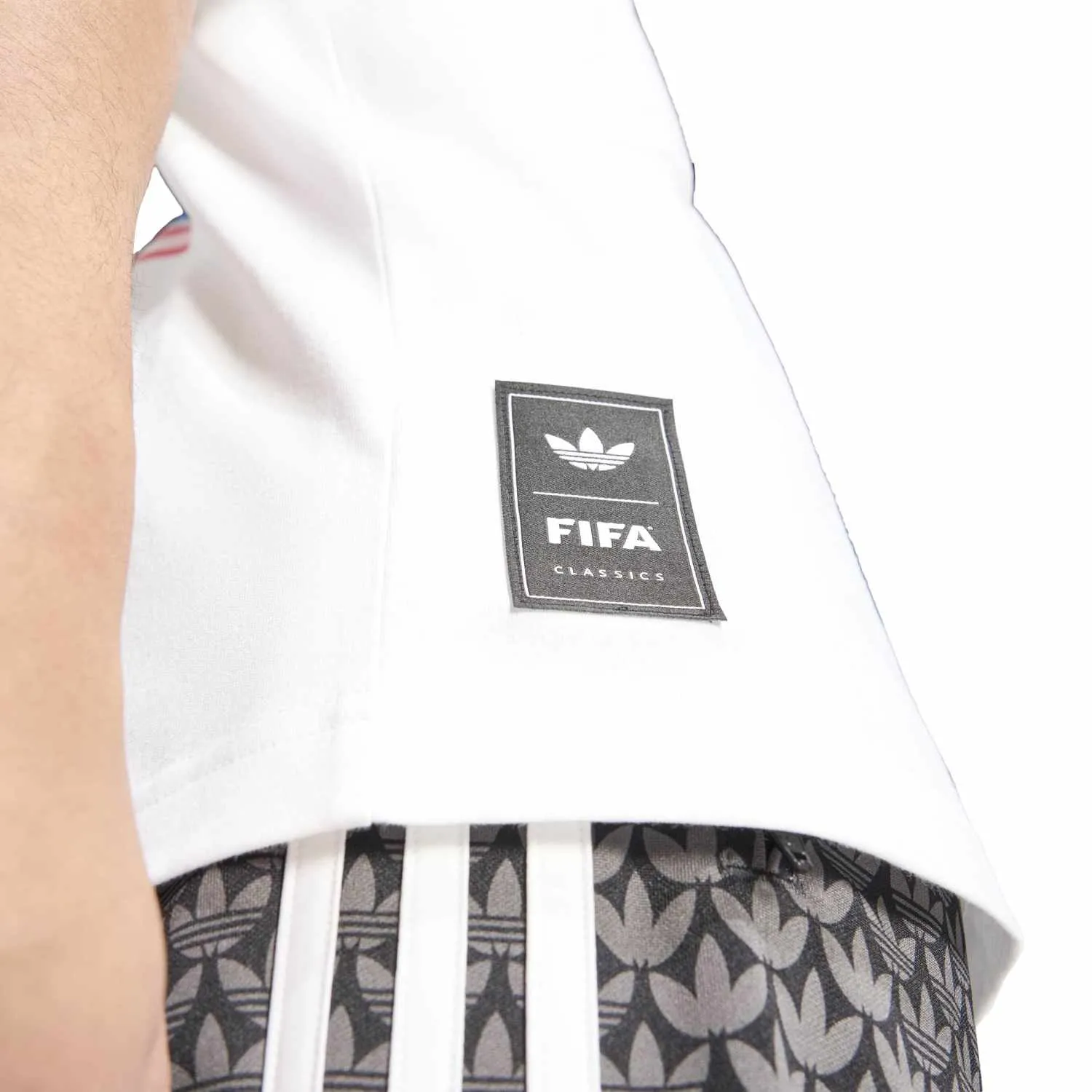 adidas Erkek Beyaz Archive Baskılı Tişört KD1424 - Görsel 4