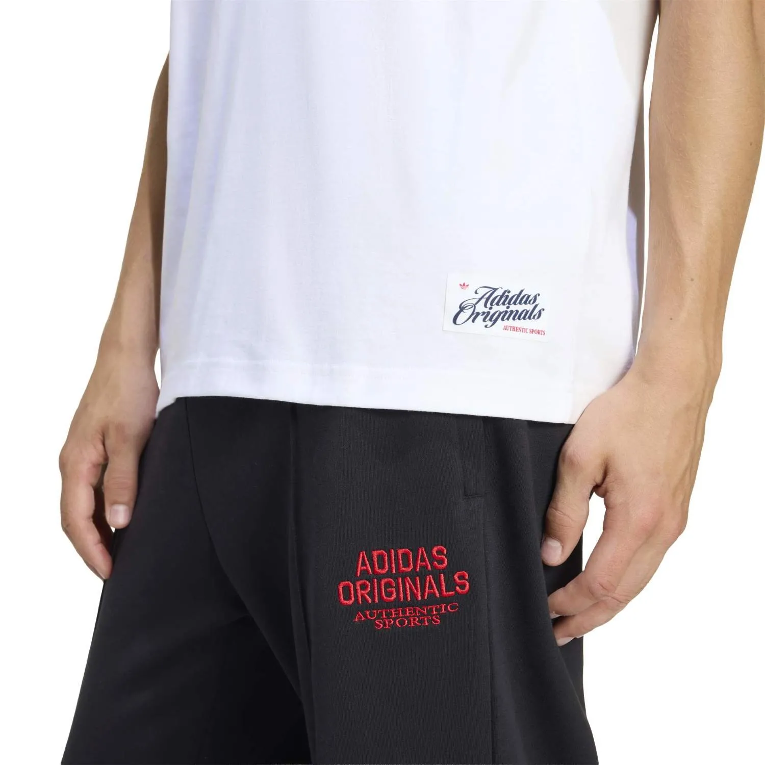 adidas Erkek GFX T-Shirt KD6550 - Görsel 4