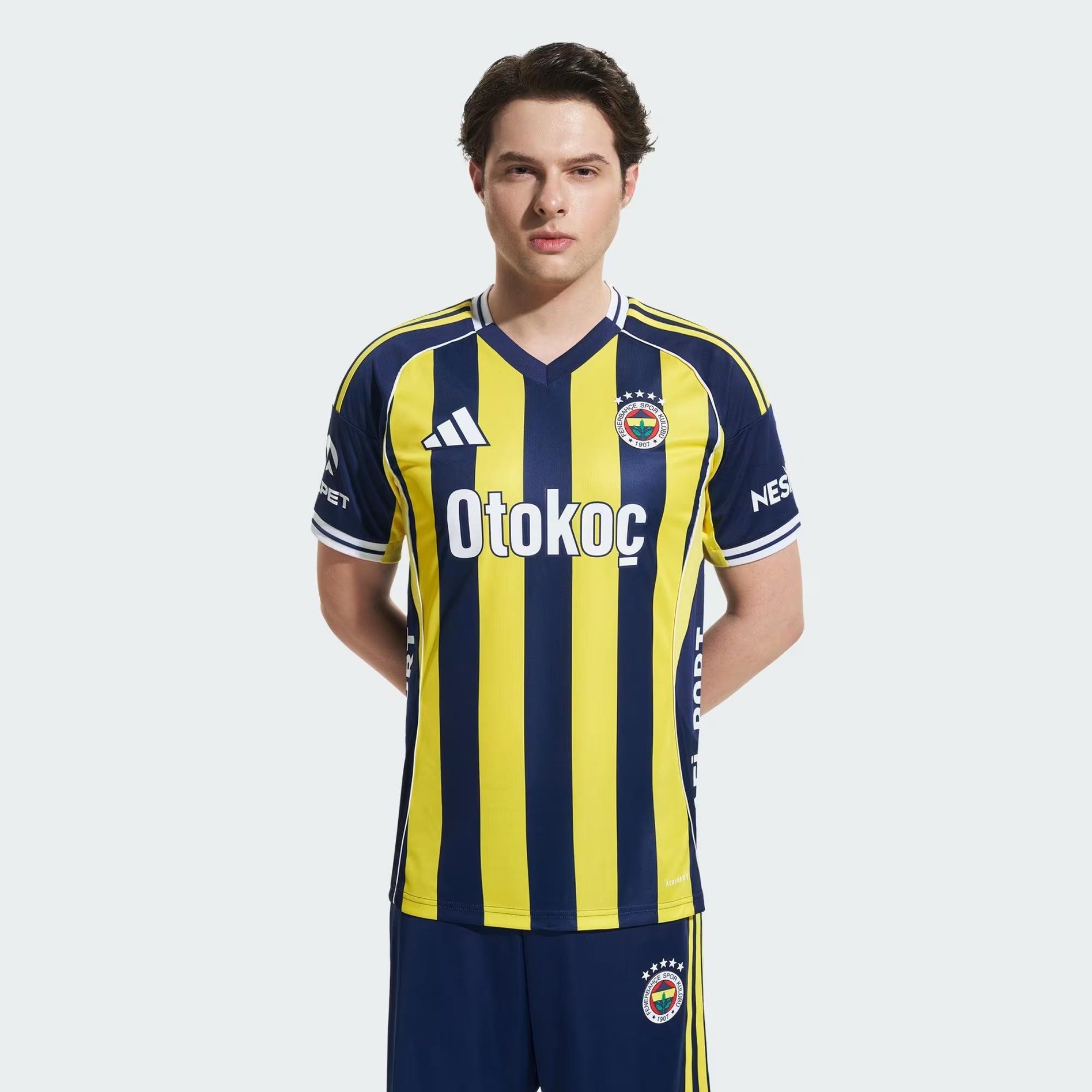 Adidas Çubuklu Fenerbahçe Forması 25/26 İç Saha KD7282