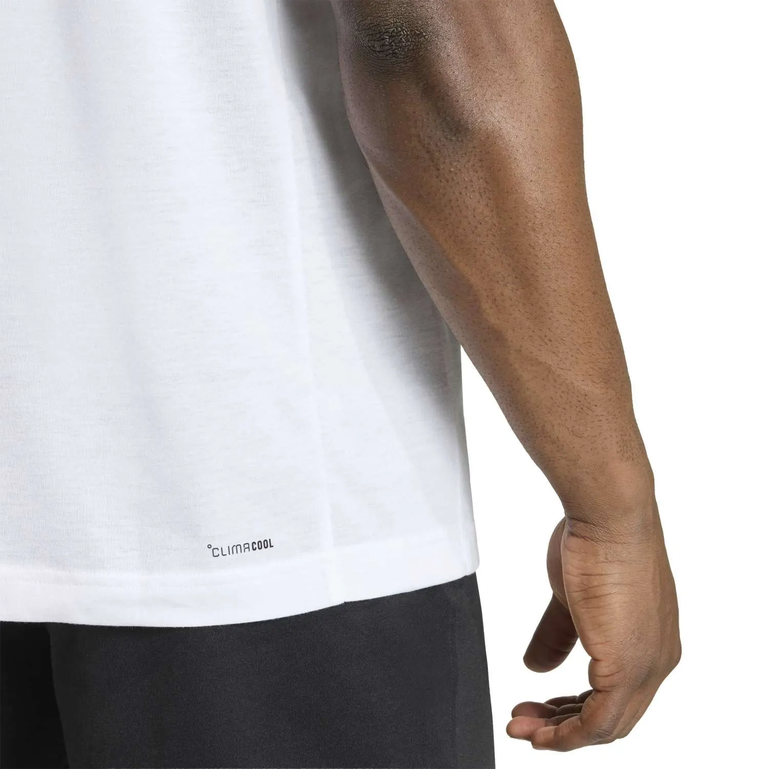 adidas Erkek WORKOUT ESSENTIALS FEELREADY LOGO Tişört KE0421 - Görsel 3