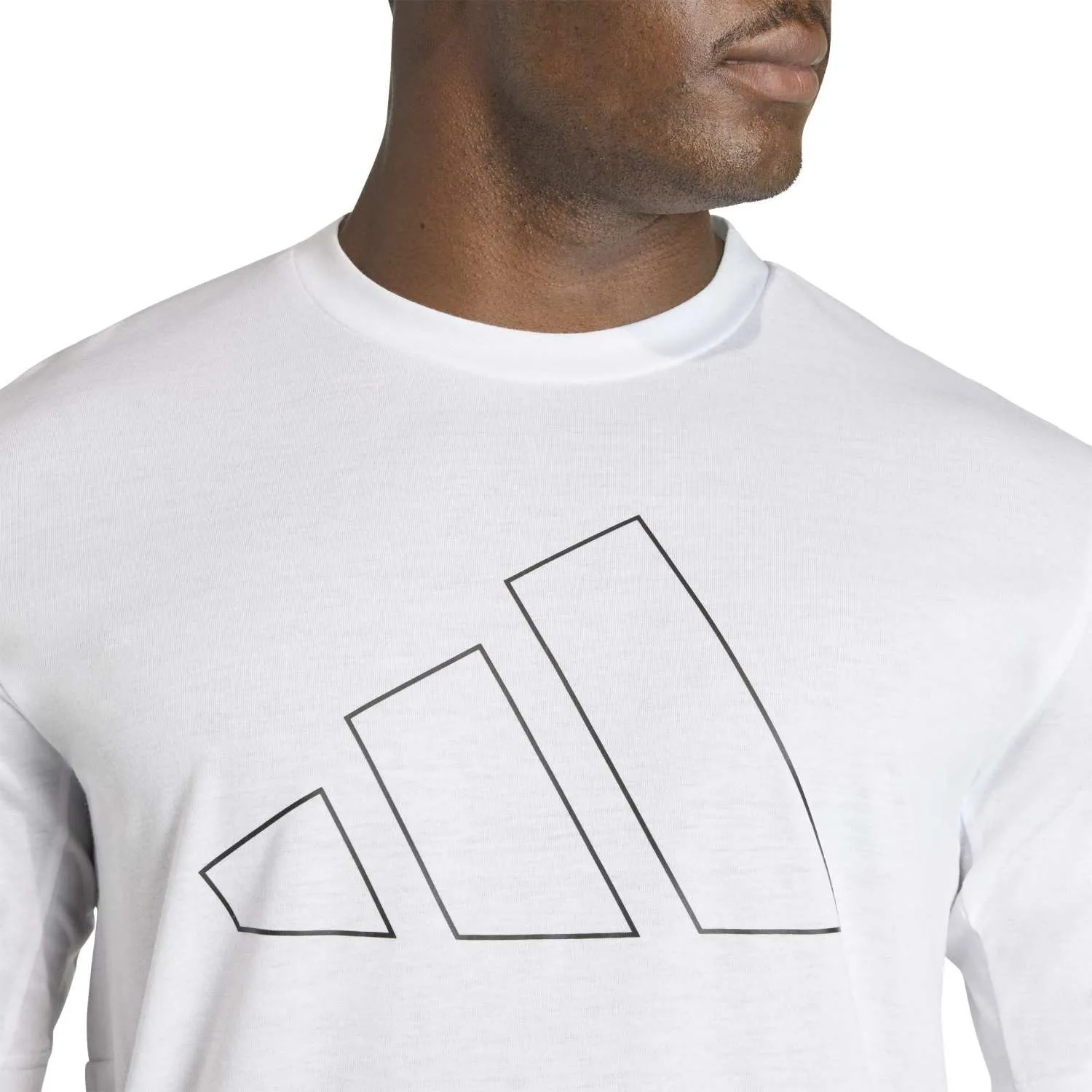 adidas Erkek WORKOUT ESSENTIALS FEELREADY LOGO Tişört KE0421 - Görsel 4