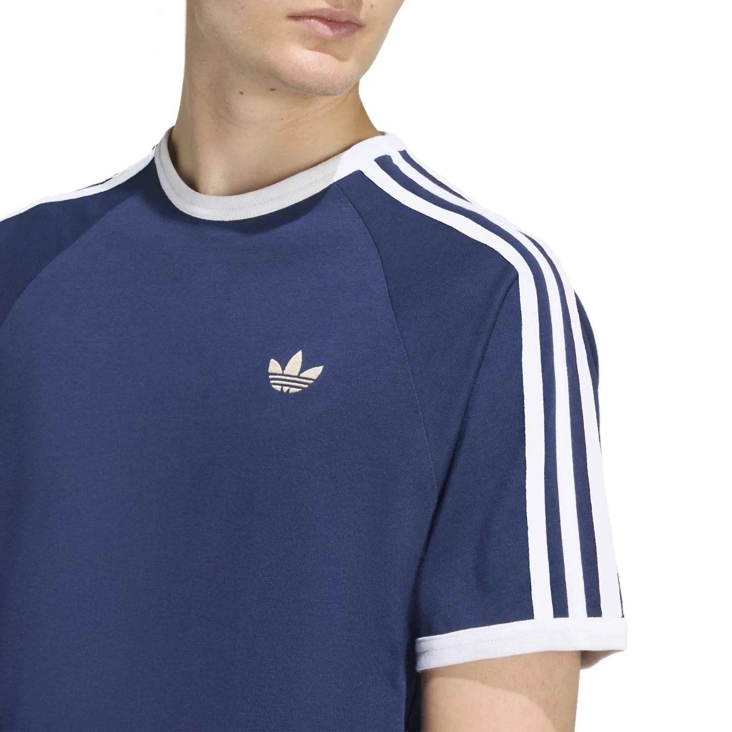 adidas Erkek 3 Şeritli Mavi Tişört KE3536 - Görsel 4