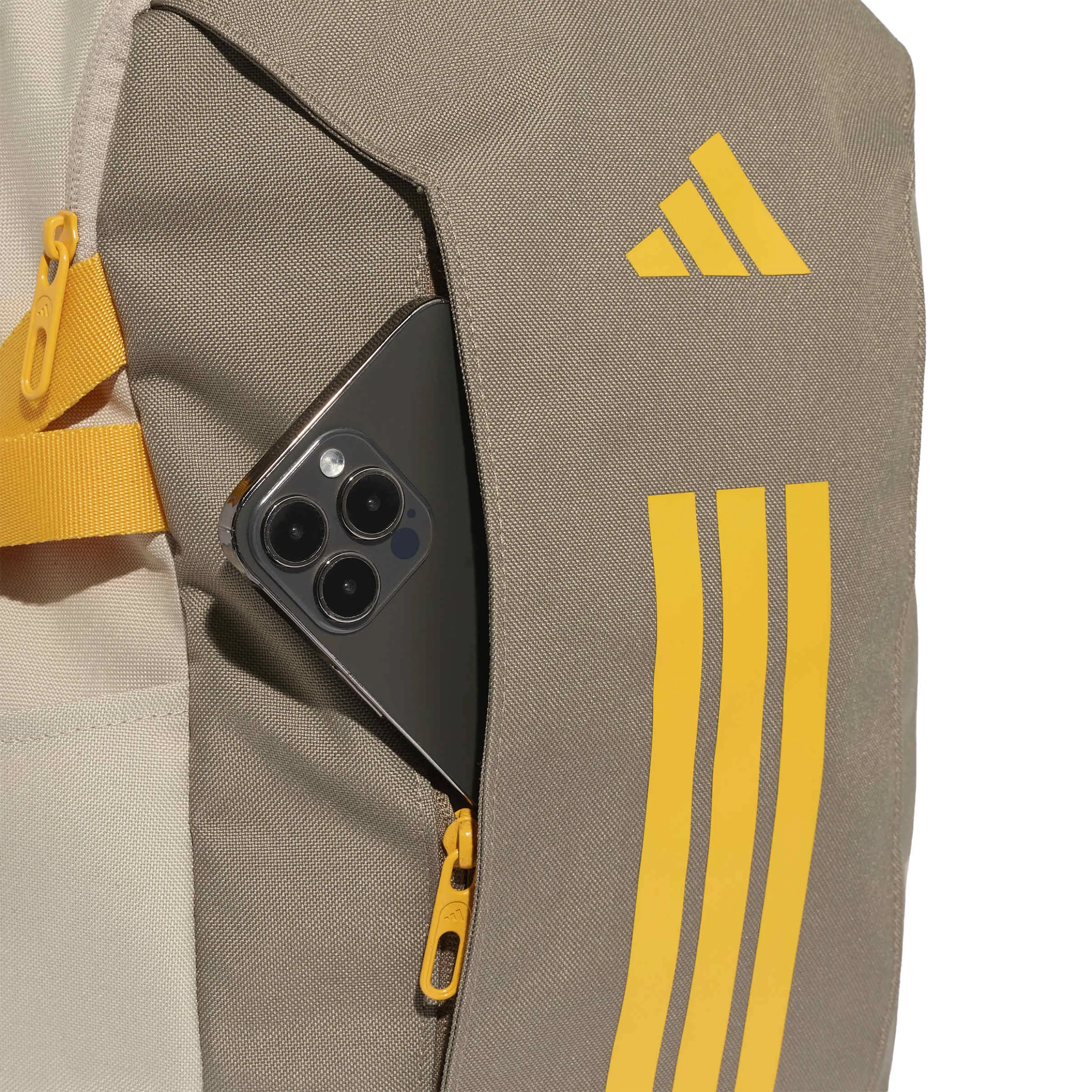 adidas APWR Sırt Çantası KQ6795 - Görsel 3