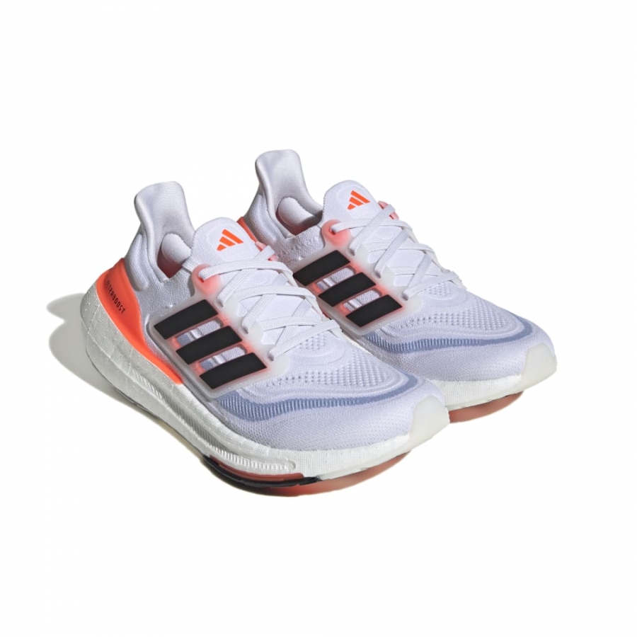 Adidas Kadın Koşu Ayakkabısı ULTRABOOST LIGHT RUNNING. HQ6353
